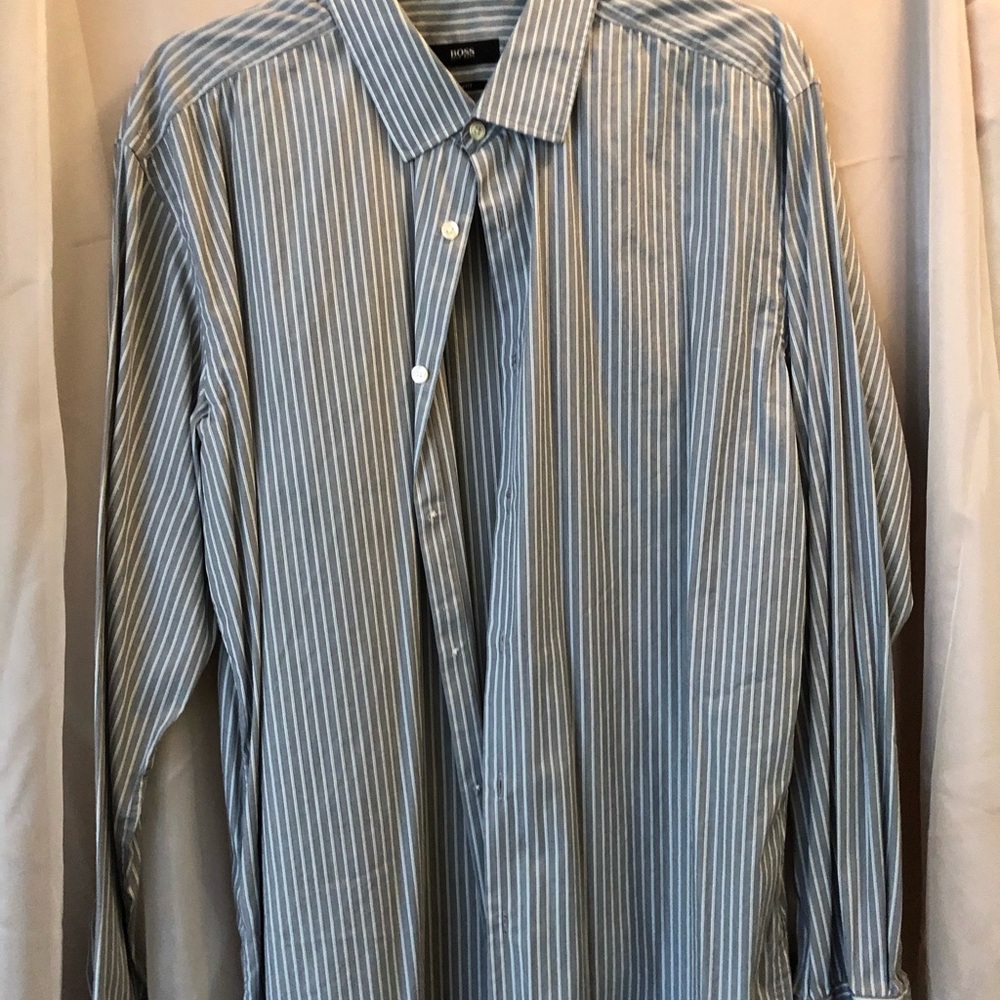 Hugo Boss Men’s Dress Shirt NWOT - Picture 4 of 8